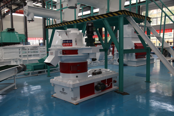 秸稈顆粒機圖片