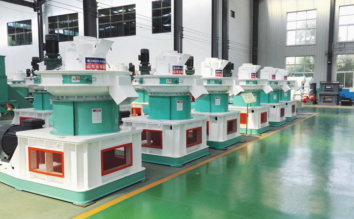 玉米秸稈顆粒機(jī)展示